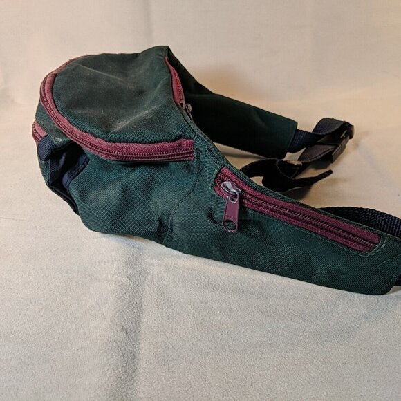 Vintage Tundra Fanny Pack Green Purple 3 Pockets Adjustable Bag Outdoor Hiking - Picture 4 of 12